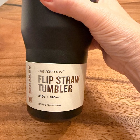 Stanley Black Tumbler with Flip Straw - Picture 2 of 4